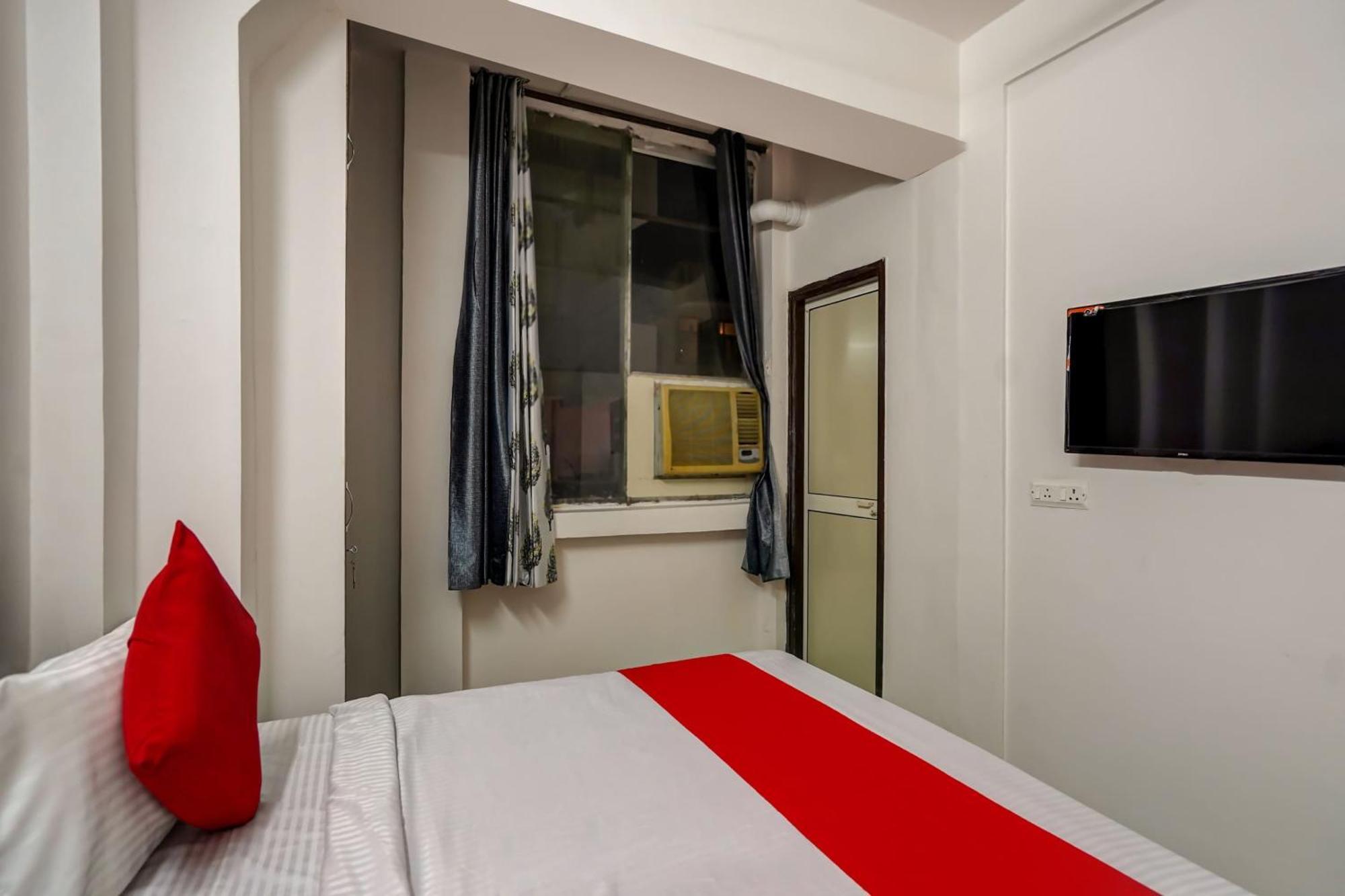 Hotel O Pubg Residency Нью-Дели Экстерьер фото