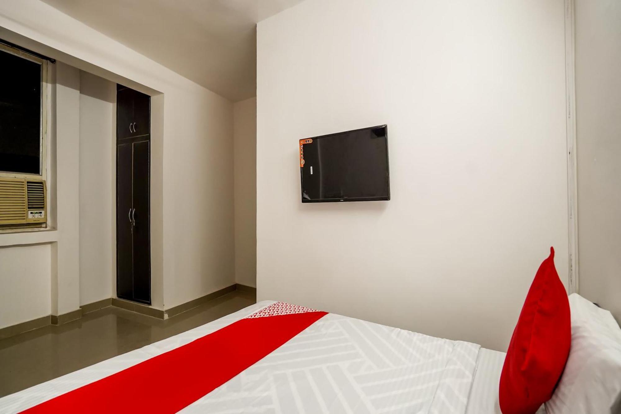 Hotel O Pubg Residency Нью-Дели Экстерьер фото